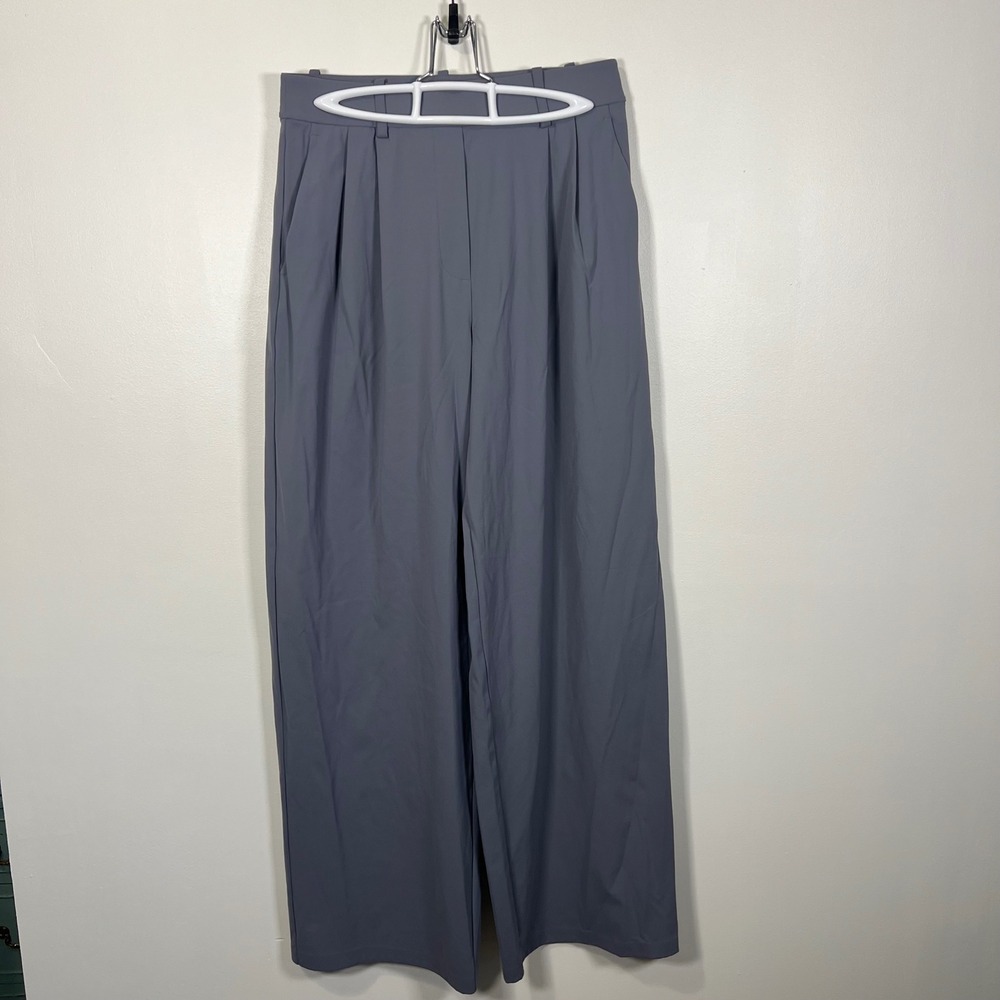 Lululemon Womens Woven Wide-Leg High-Rise Trouser Grey Pleated Pant Size M